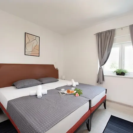 Hotel Potpican Vandrarhem