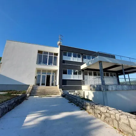 Hostel Hotel Potpican Potpićan