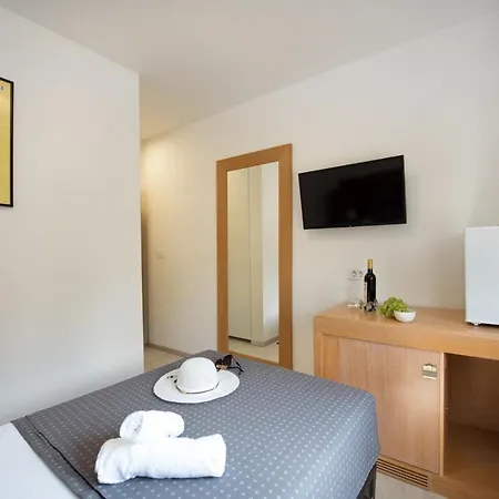 Hotel Potpican Potpićan