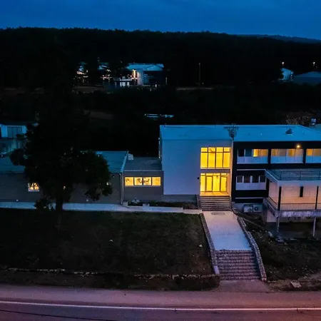 Hotel Potpican Hostel Potpićan